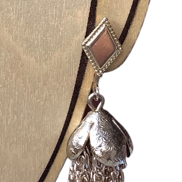 Sarah Coventry Light Gold Clip-On Dangle Chain Earrings Woman’s Jewelry - Picture 5 of 7